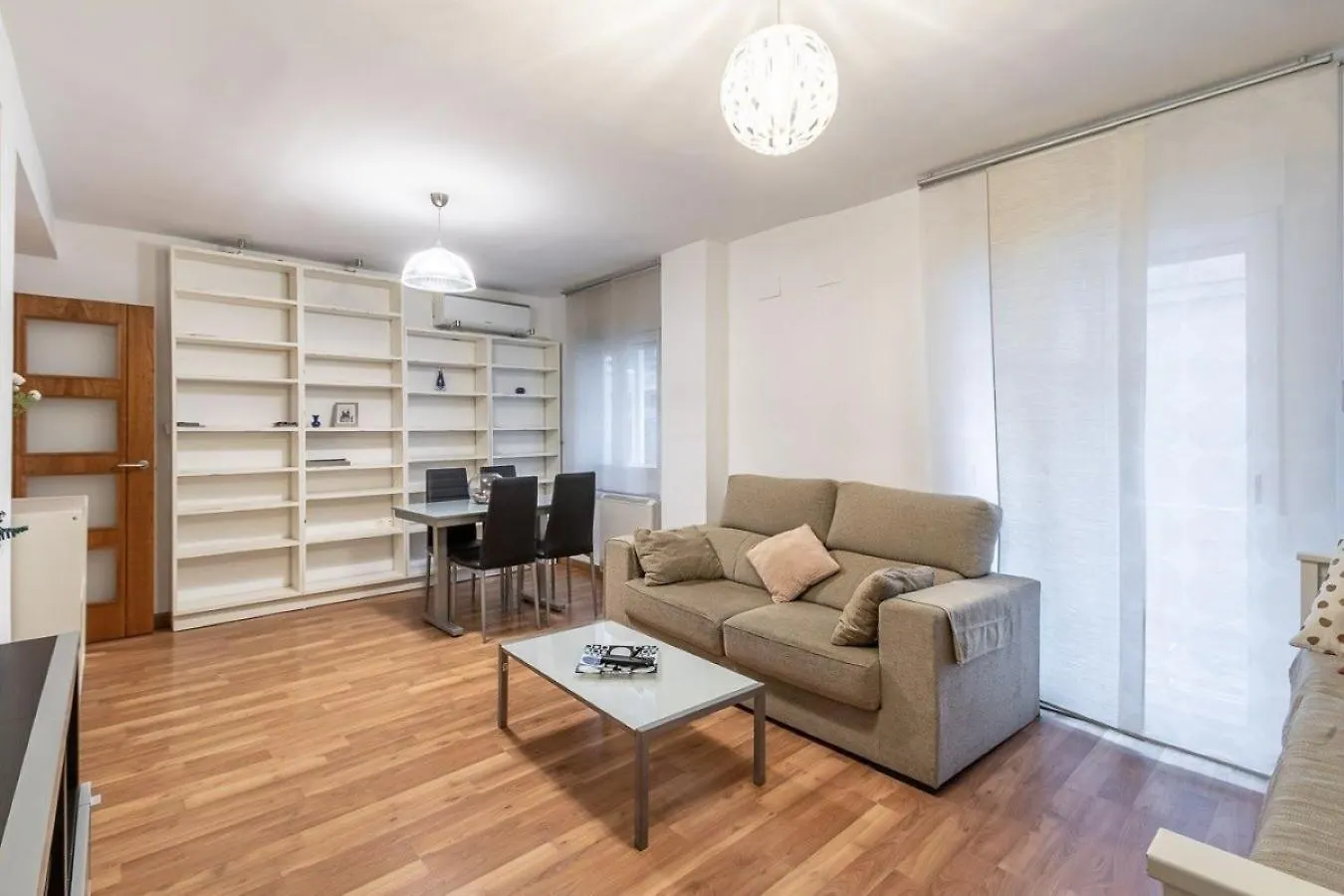 Tuguest Castaneda Apartment Granada Spain