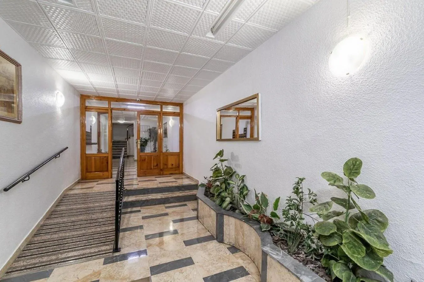 Tuguest Castaneda Apartment Granada Spain